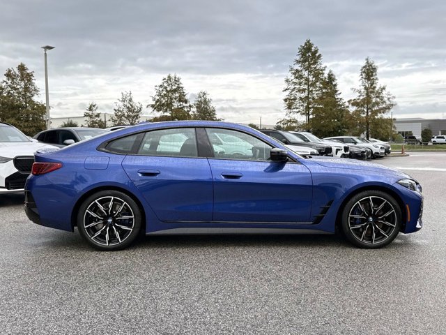 Used 2026 BMW M440i w/ Premium Package RWD image 2