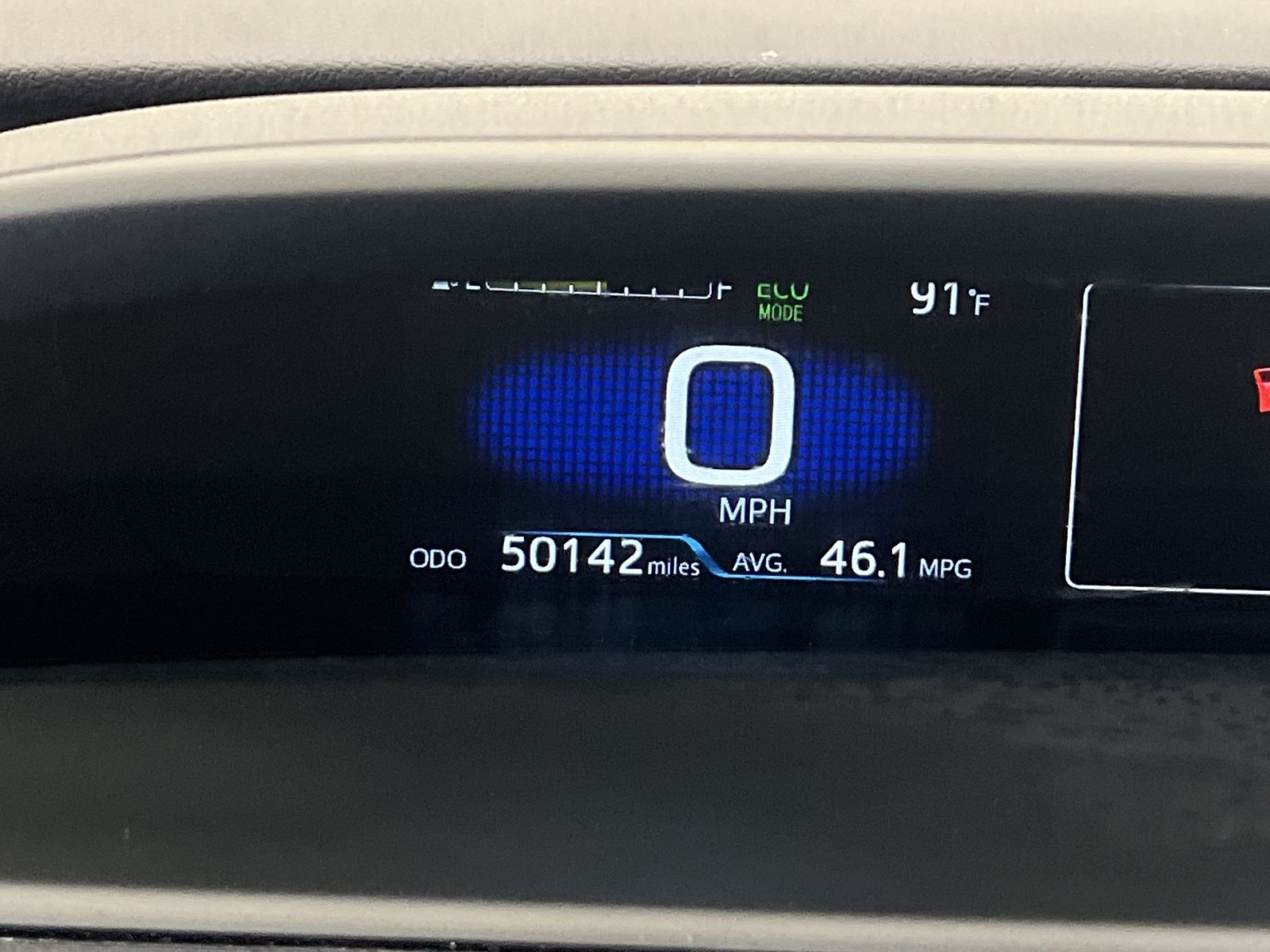 Used 2021 Toyota Prius Prime XLE w/ Carpet Mat Package (TMS) FWD image 16