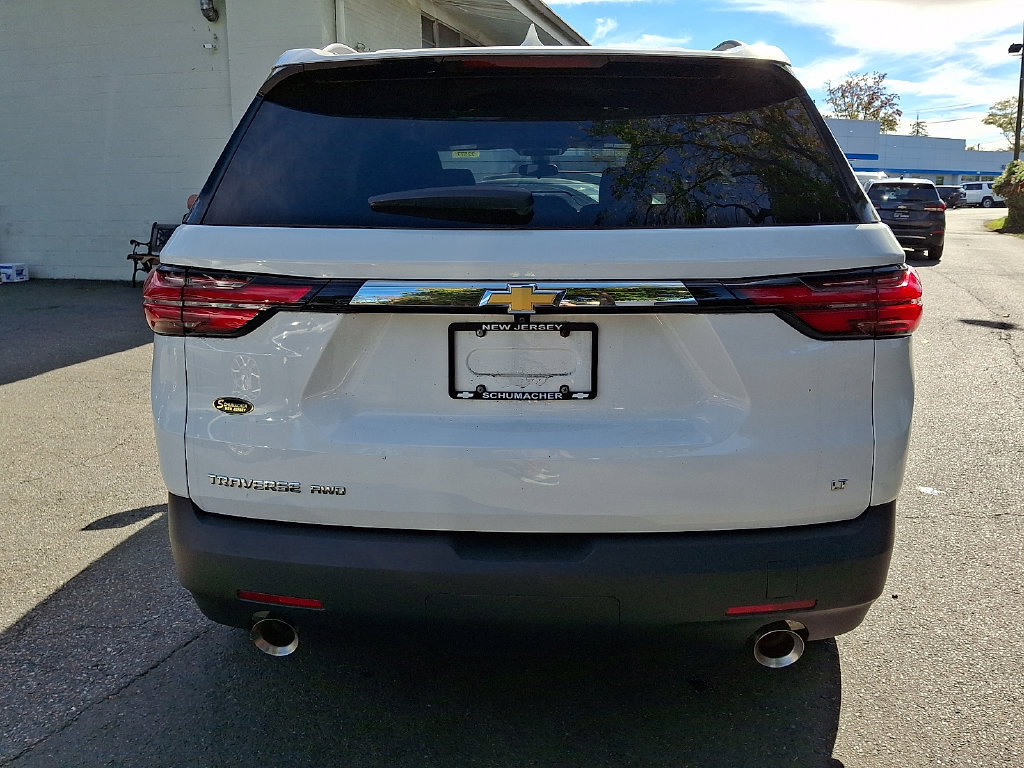 Used 2023 Chevrolet Traverse LT AWD/4WD image 8