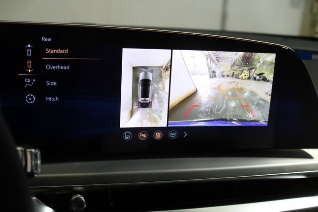 New 2026 Cadillac Lyriq Sport AWD/4WD image 12