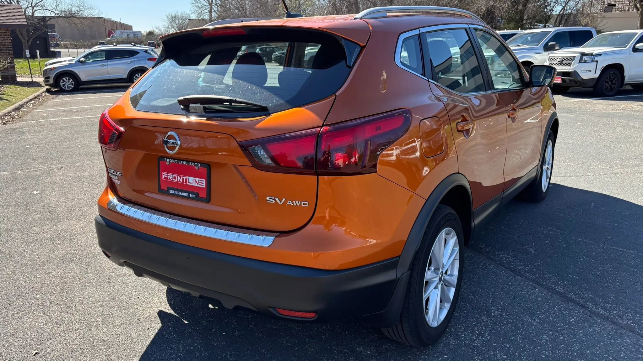 Used 2017 Nissan Rogue Sport SV w/ SV Premium Package image 9