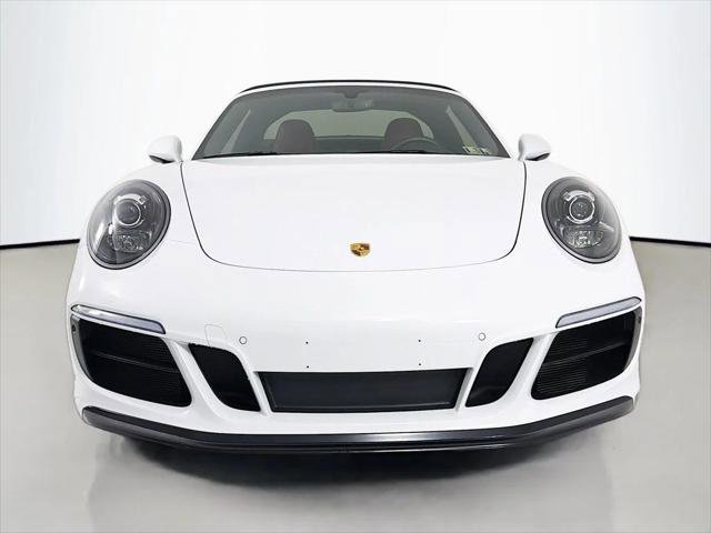 Certified 2019 Porsche 911 Targa 4 GTS AWD/4WD image 9