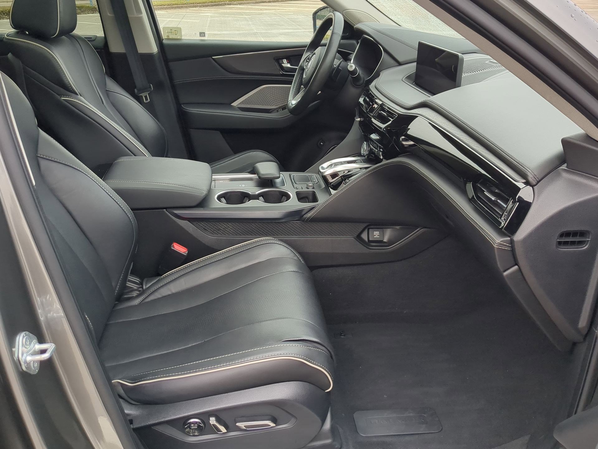 Used 2024 Acura MDX SH-AWD w/ Advance Package image 32