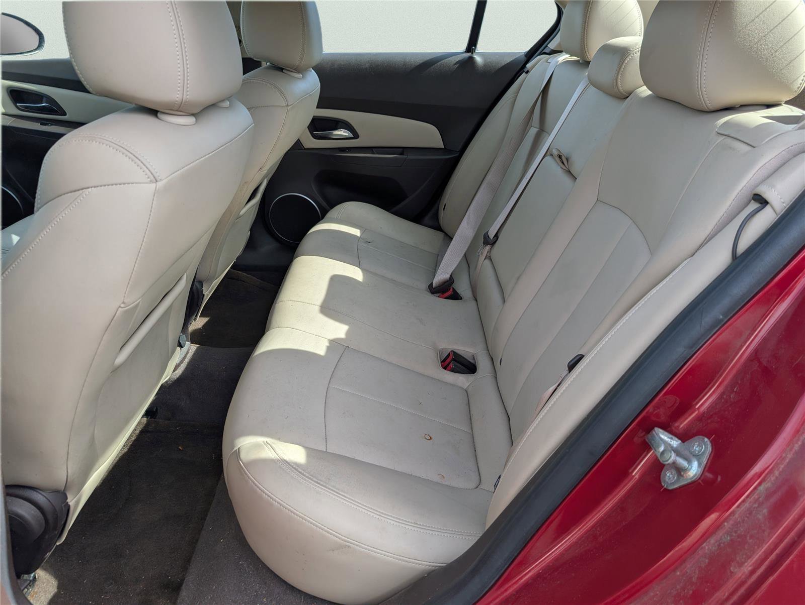 Used 2011 Chevrolet Cruze LTZ image 26