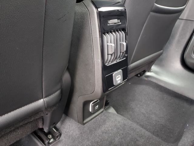 New 2026 Jeep Compass Limited image 24