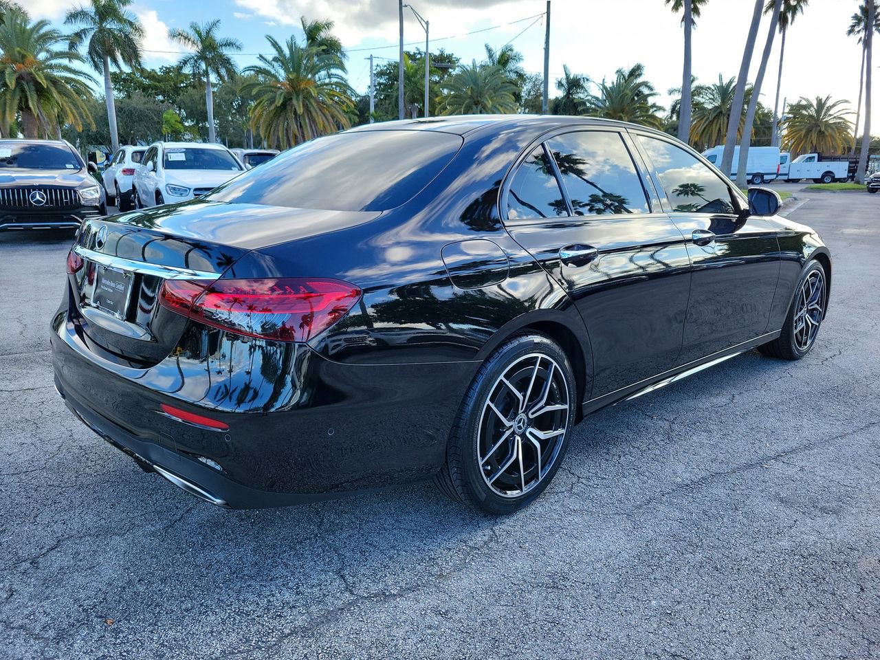Certified 2022 Mercedes-Benz E 350 Sedan image 6