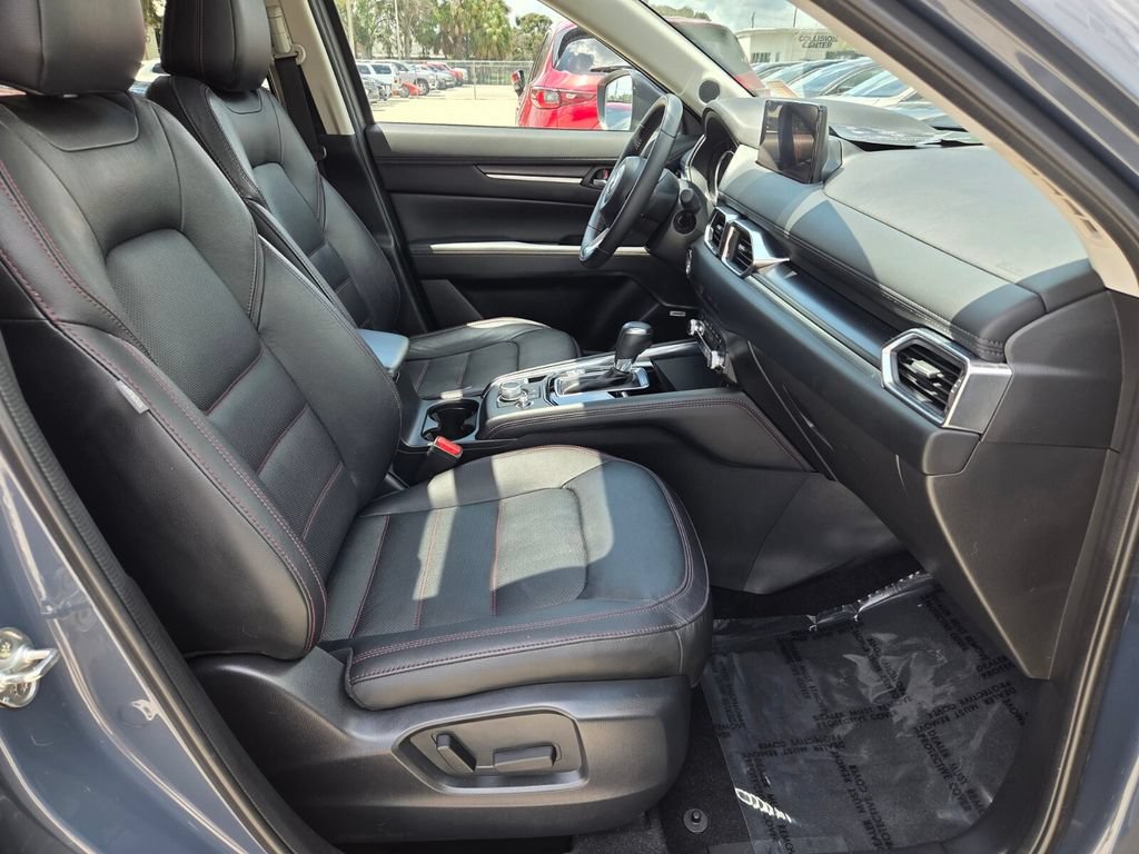 Certified 2023 MAZDA CX-5 Carbon Edition AWD/4WD image 16