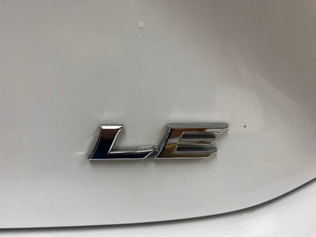 Used 2025 Toyota Camry LE FWD image 23