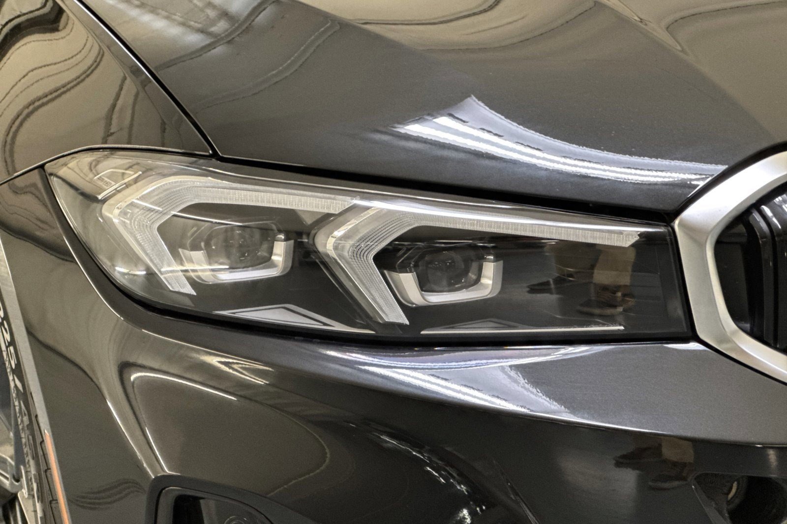 New 2026 BMW 330i Sedan w/ Premium Package image 11