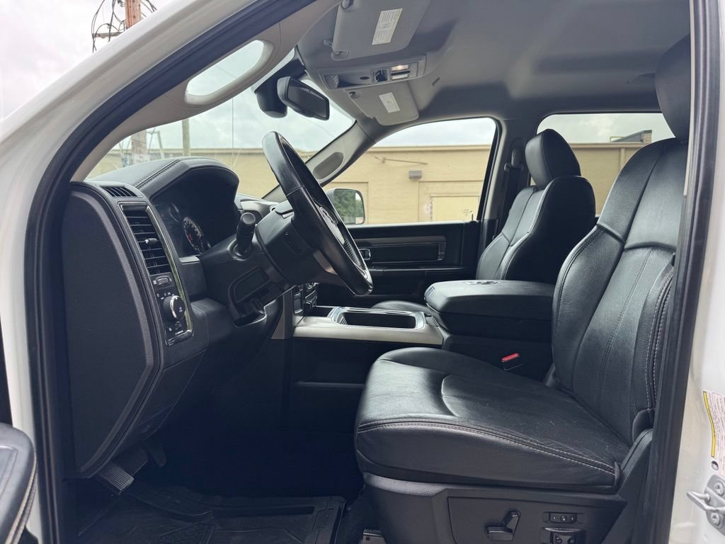 Used 2018 RAM 2500 Laramie w/ Sport Appearance Group AWD/4WD image 23