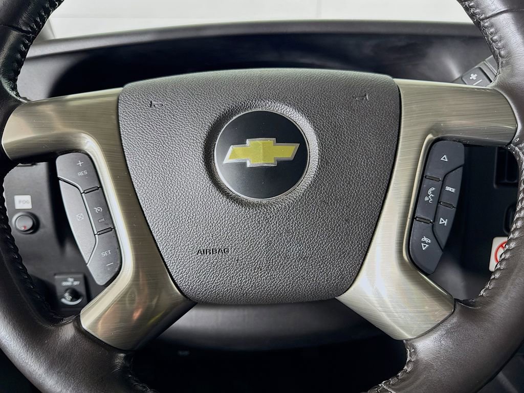 Used 2019 Chevrolet Express 2500 w/ Driver Convenience Package image 25