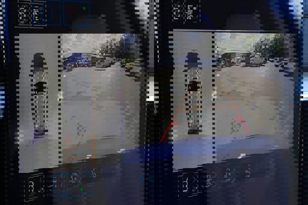 New 2026 GMC Acadia Denali w/ Super Cruise Package image 11