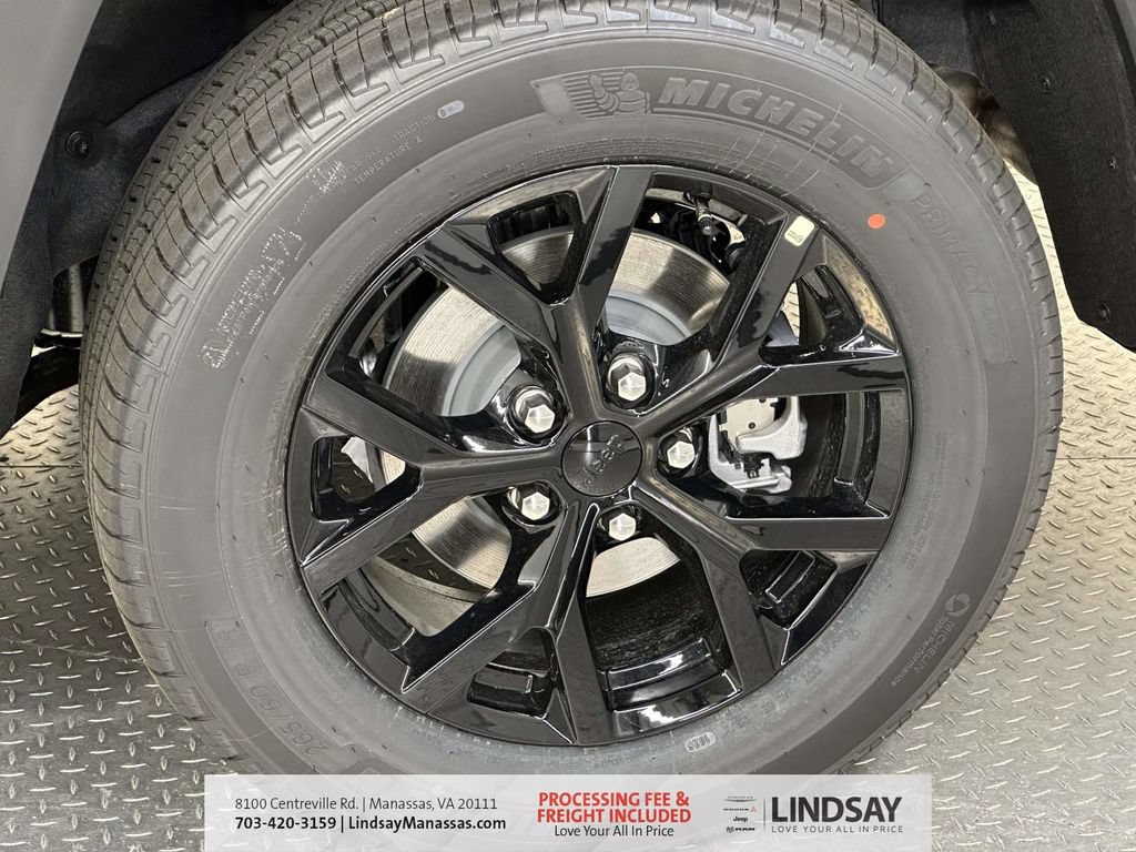 New 2026 Jeep Grand Cherokee Altitude AWD/4WD image 11