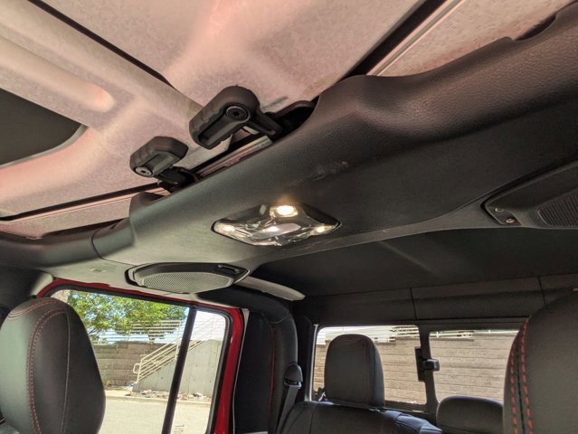 Used 2023 Jeep Gladiator Rubicon w/ LED Lighting Group AWD/4WD image 22
