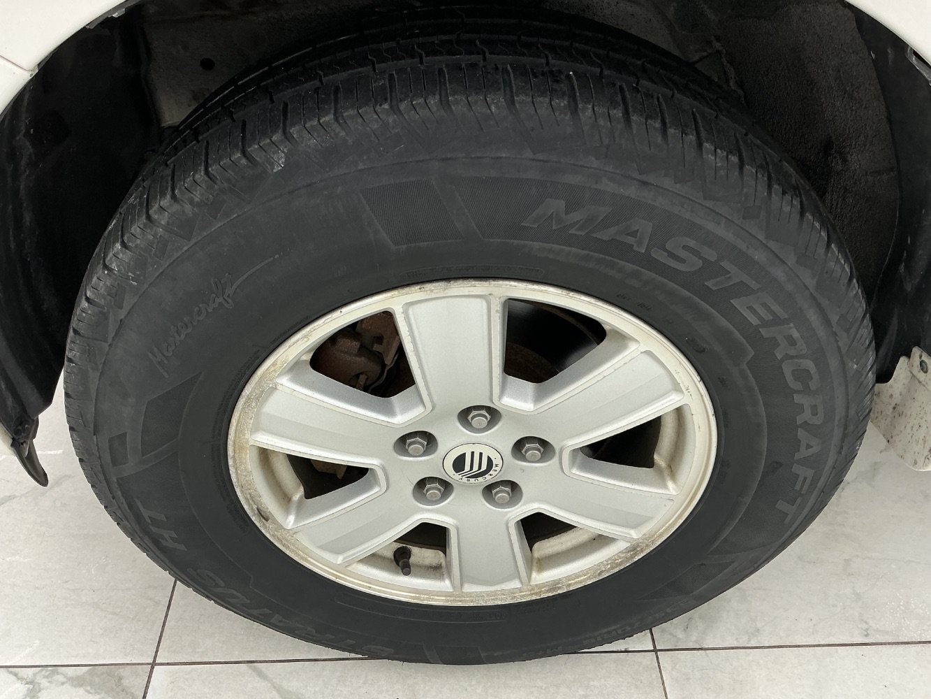 Used 2010 Mercury Mariner 2WD image 18