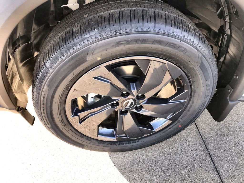 New 2026 Nissan Rogue SV image 10