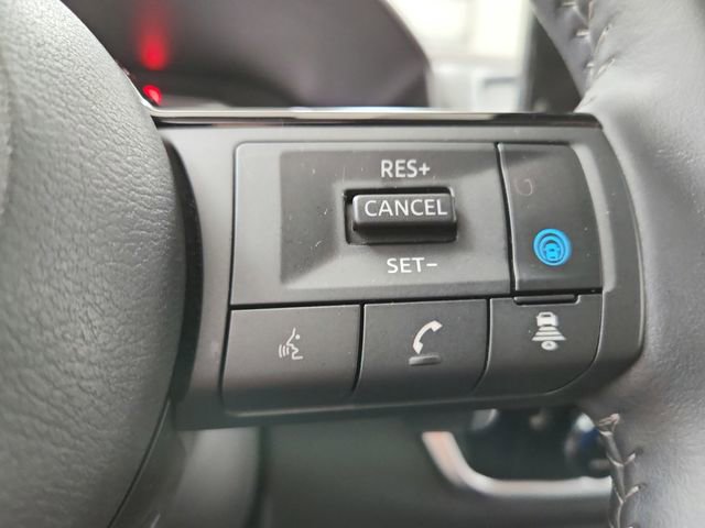 Used 2023 Nissan Rogue SL w/ SL Premium Package image 26