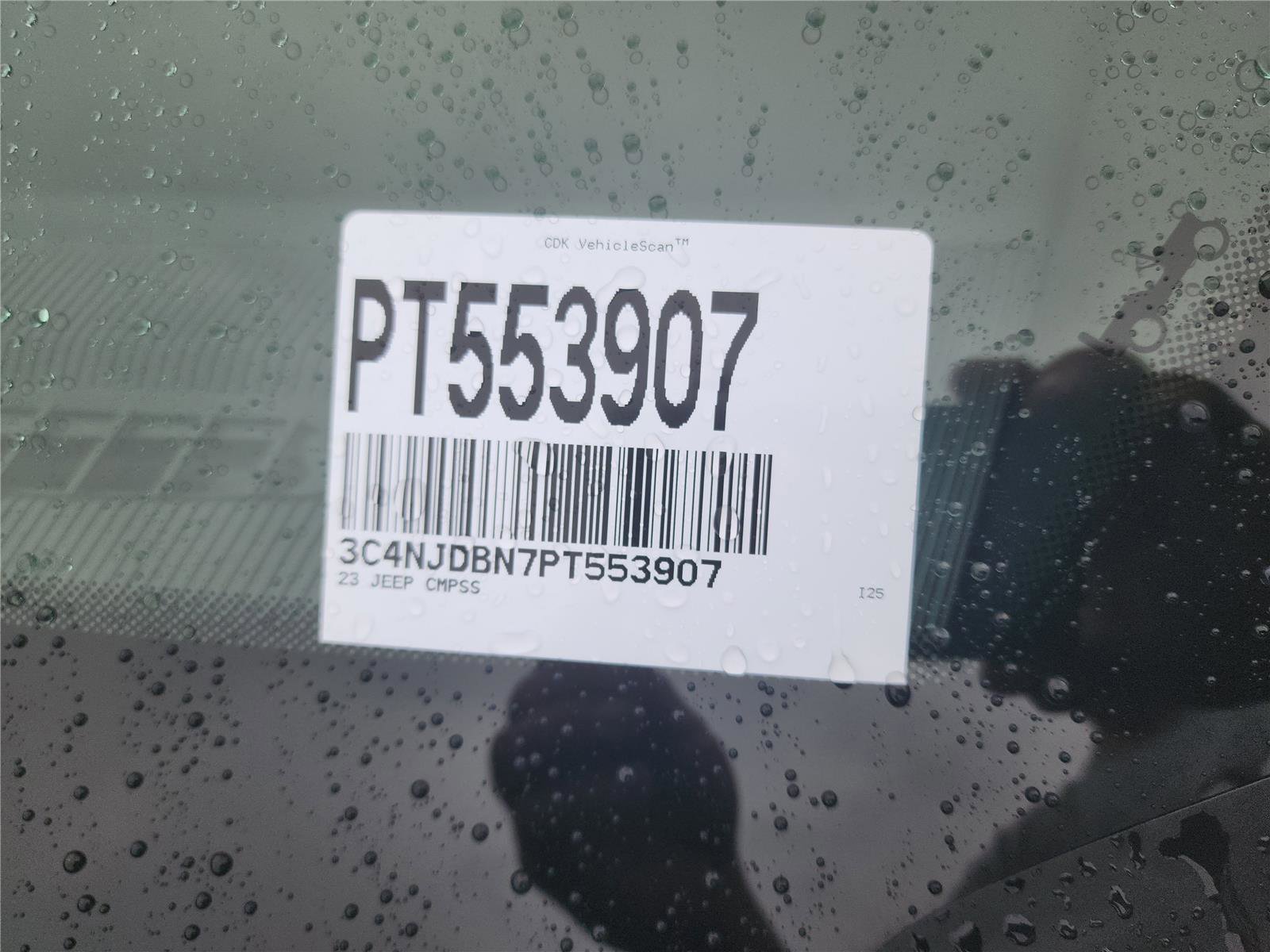 Used 2023 Jeep Compass Latitude image 10