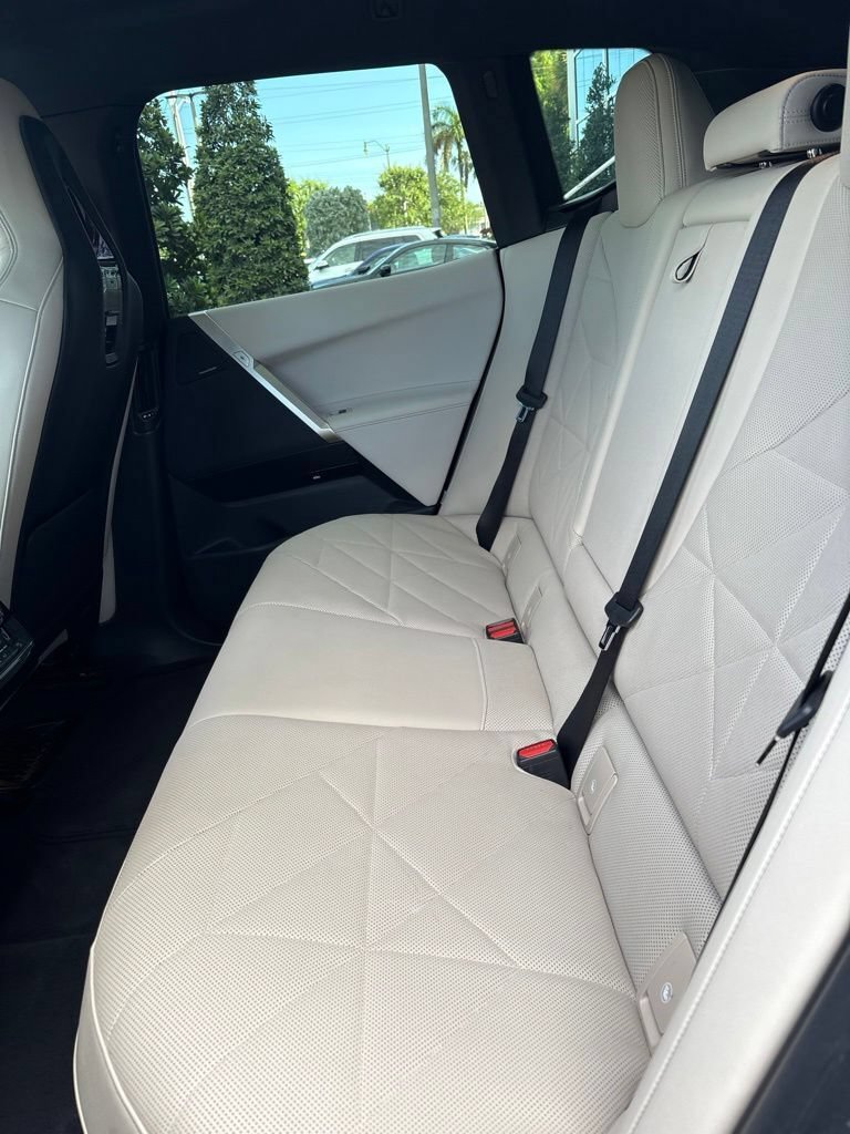 Certified 2024 BMW iX xDrive50 w/ Sport Package AWD/4WD image 7