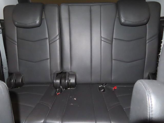 Used 2019 Cadillac Escalade Luxury image 22