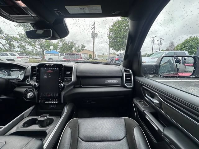 Used 2023 RAM 1500 Laramie AWD/4WD image 27