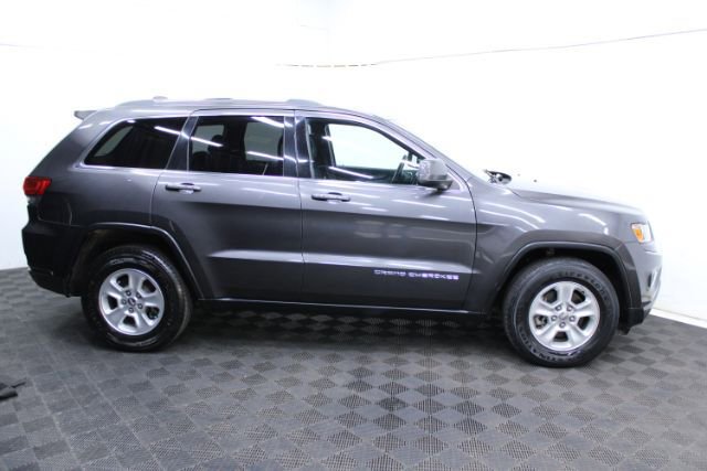 Used 2016 Jeep Grand Cherokee Laredo w/ Quick Order Package 23E RWD image 4