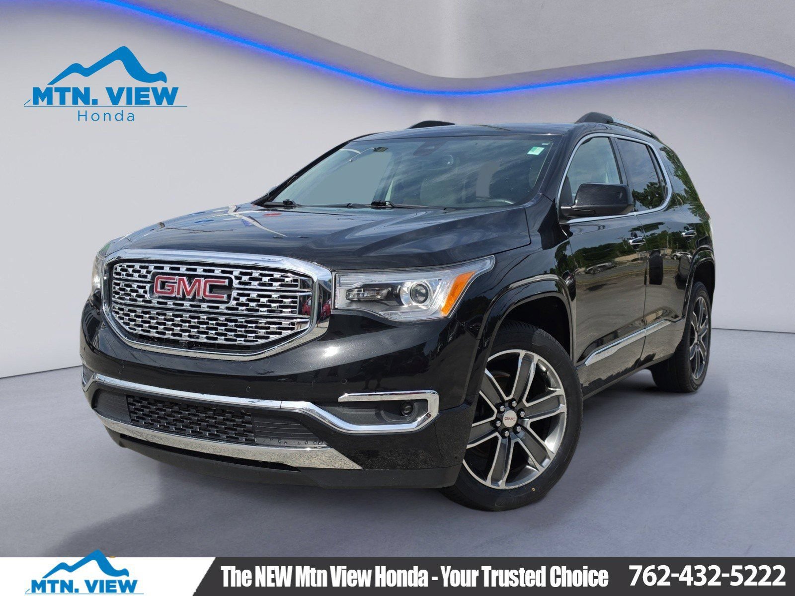 Used 2018 GMC Acadia Denali w/ Technology Package
