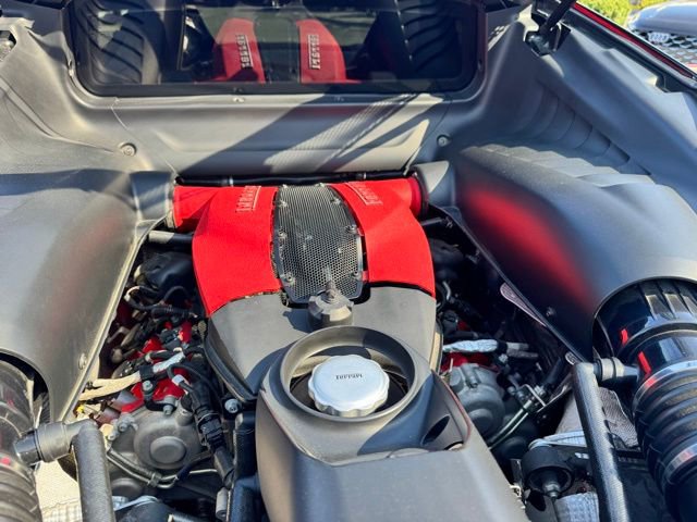 Used 2020 Ferrari F8 Tributo image 54