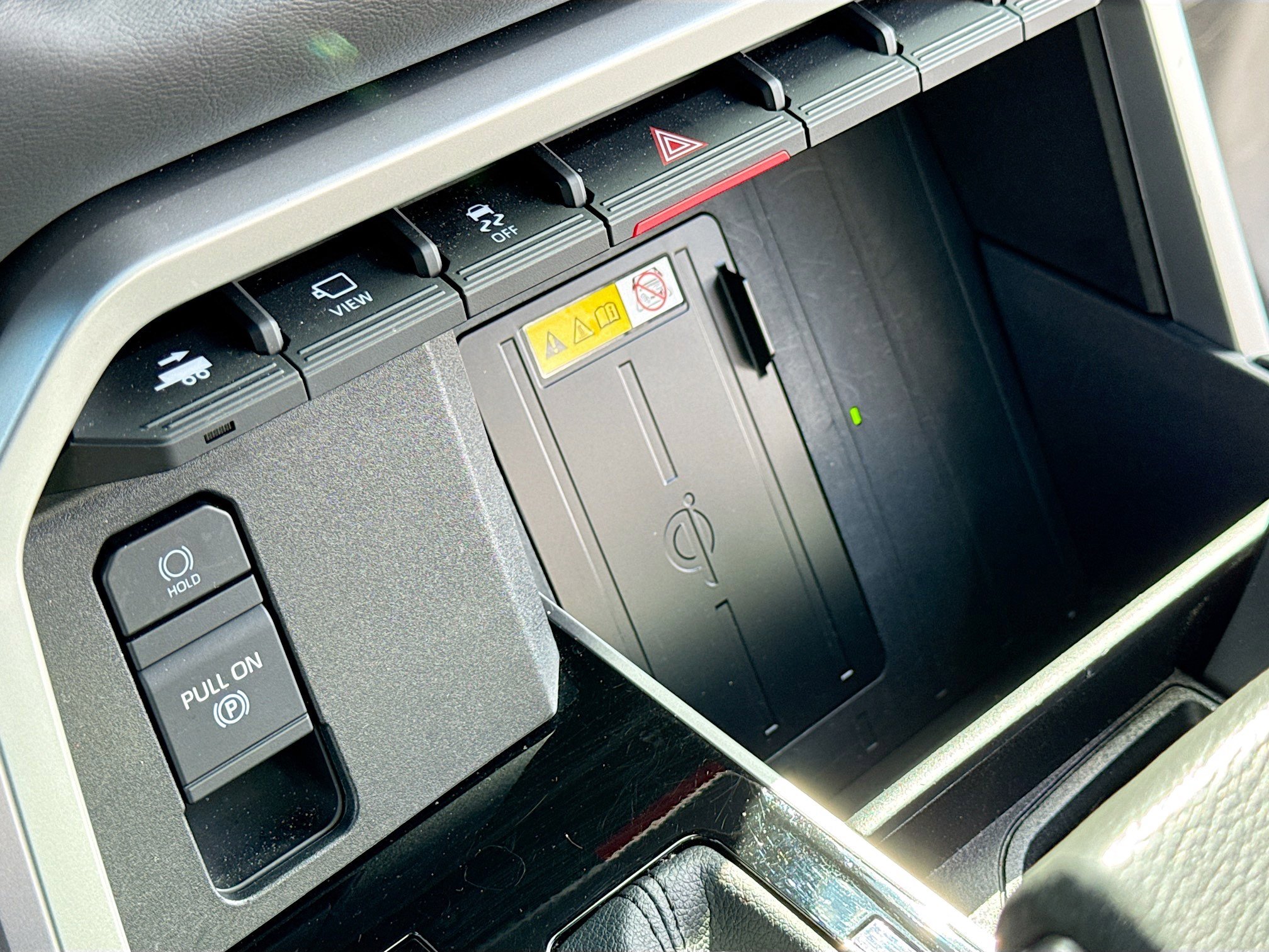Used 2023 Toyota Sequoia Platinum image 11