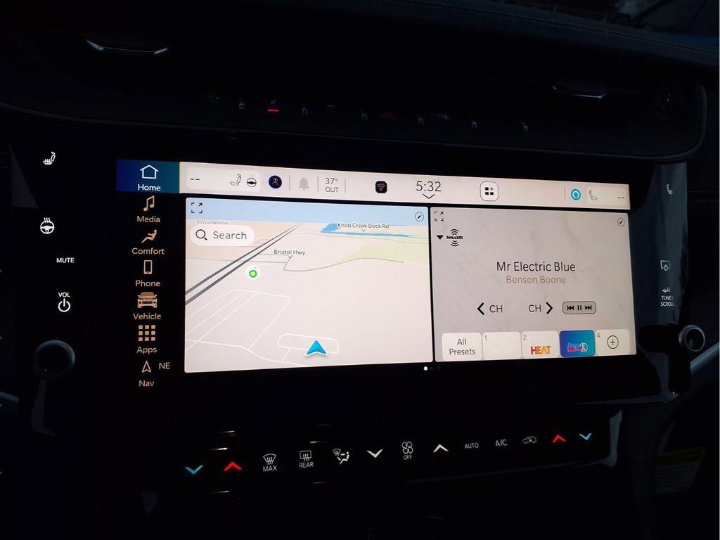 New 2026 Jeep Grand Cherokee Altitude image 18