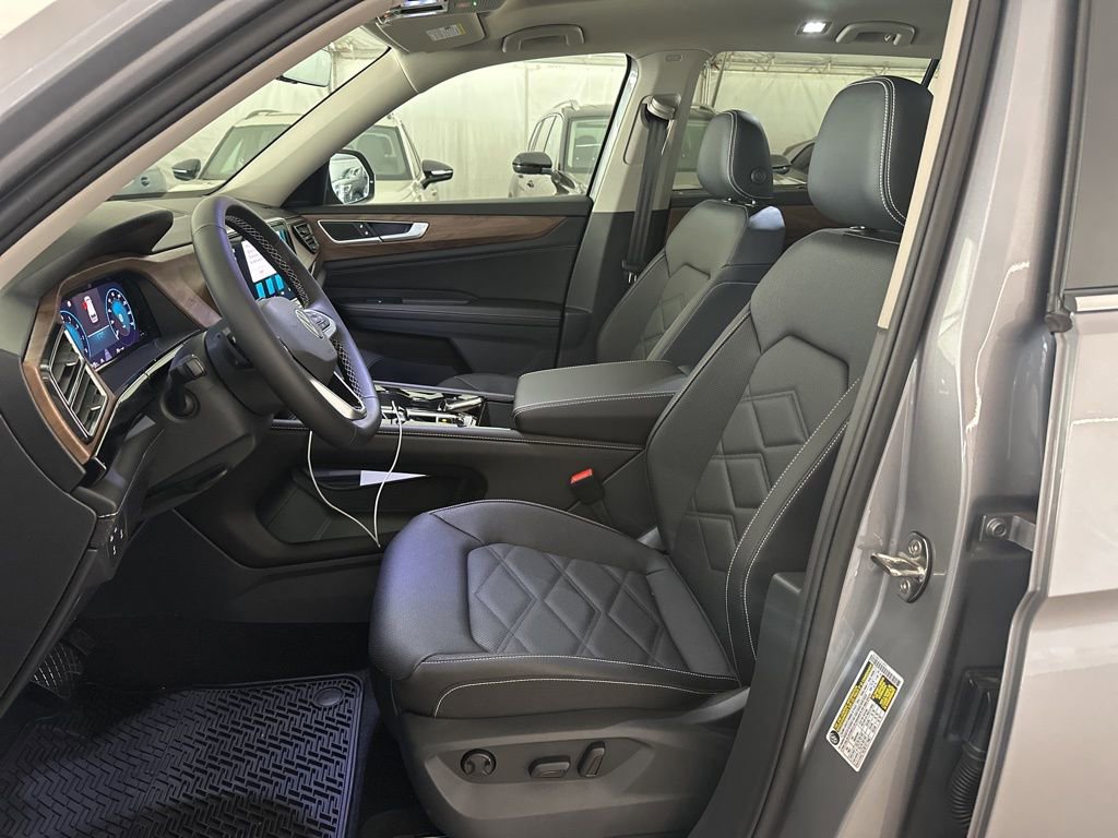 New 2026 Volkswagen Atlas SE image 12