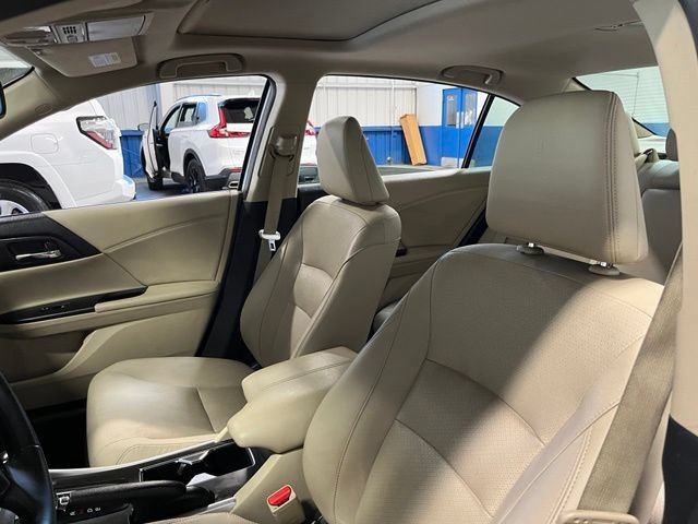 Used 2015 Honda Accord EX-L image 23