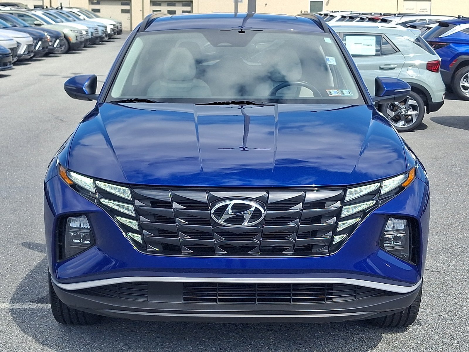 Certified 2023 Hyundai Tucson SEL w/ Convenience Package AWD/4WD image 2