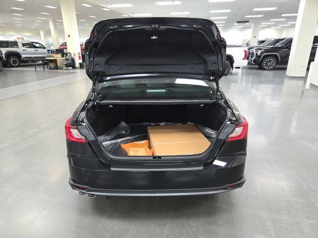 New 2026 Toyota Camry SE AWD/4WD image 14