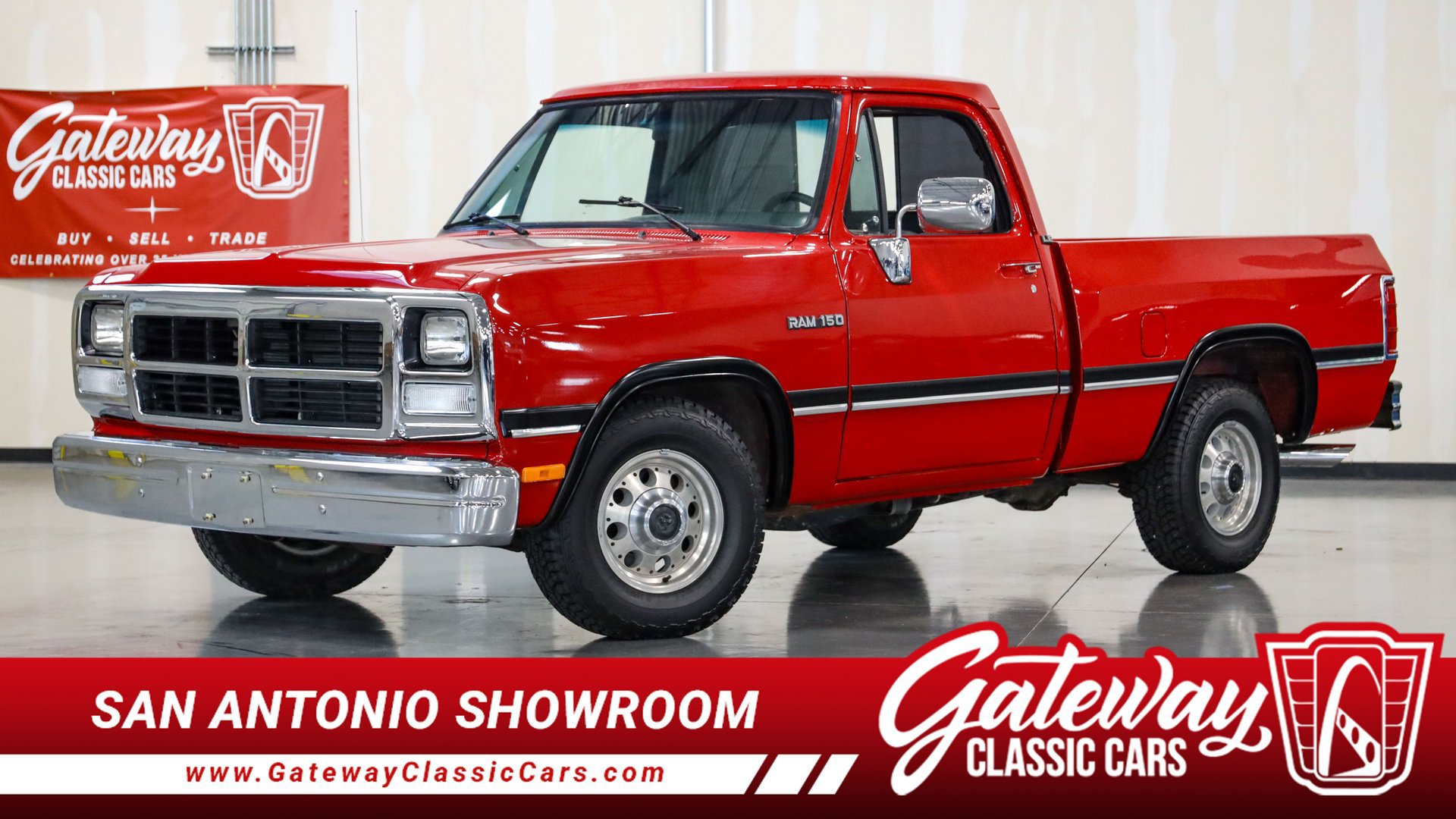 Used 1992 Dodge D/W Truck 150 RWD image 1