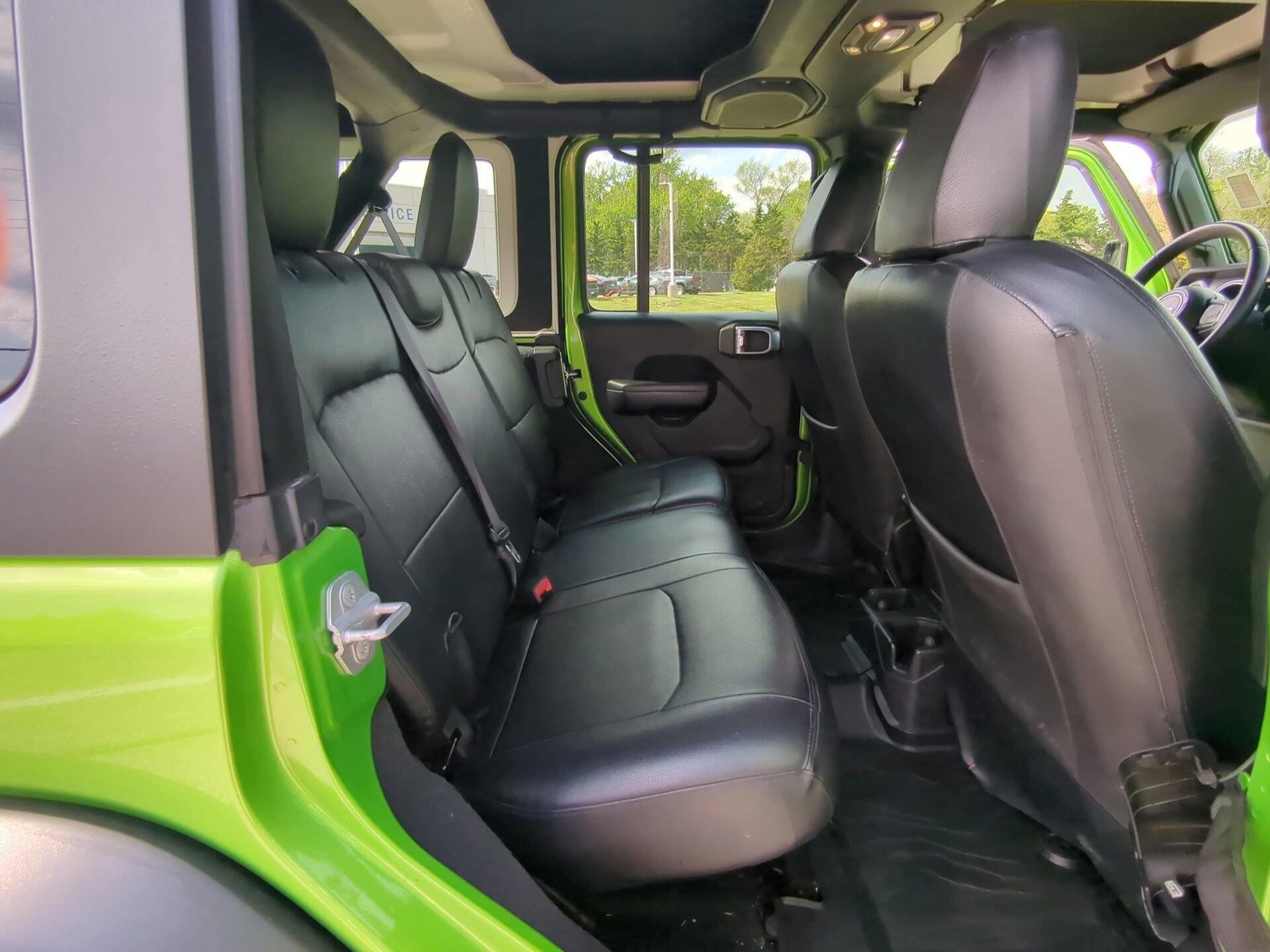 Used 2019 Jeep Wrangler Unlimited Sport AWD/4WD image 10
