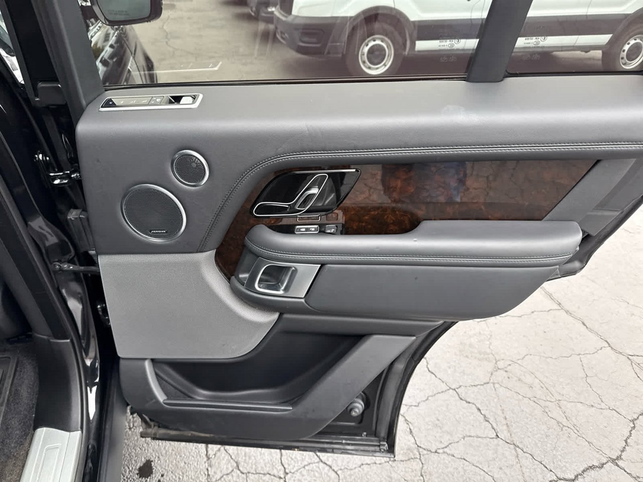 Used 2022 Land Rover Range Rover Westminster Edition image 34