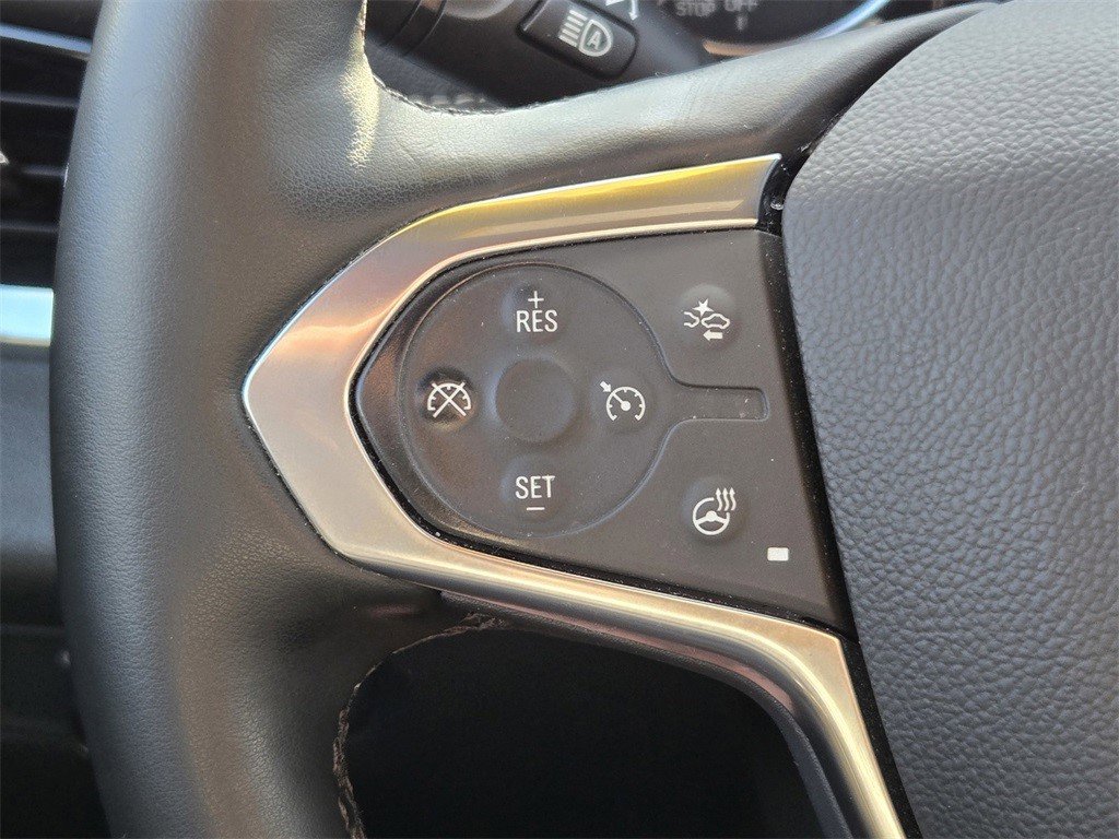 Certified 2023 Chevrolet Traverse Premier image 16