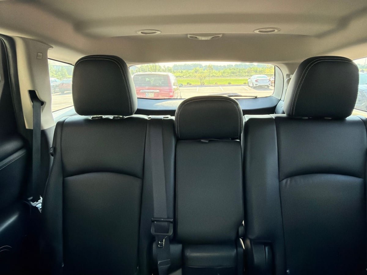 Used 2015 Dodge Journey Limited w/ Sun/Sound & Wheel Group FWD image 6