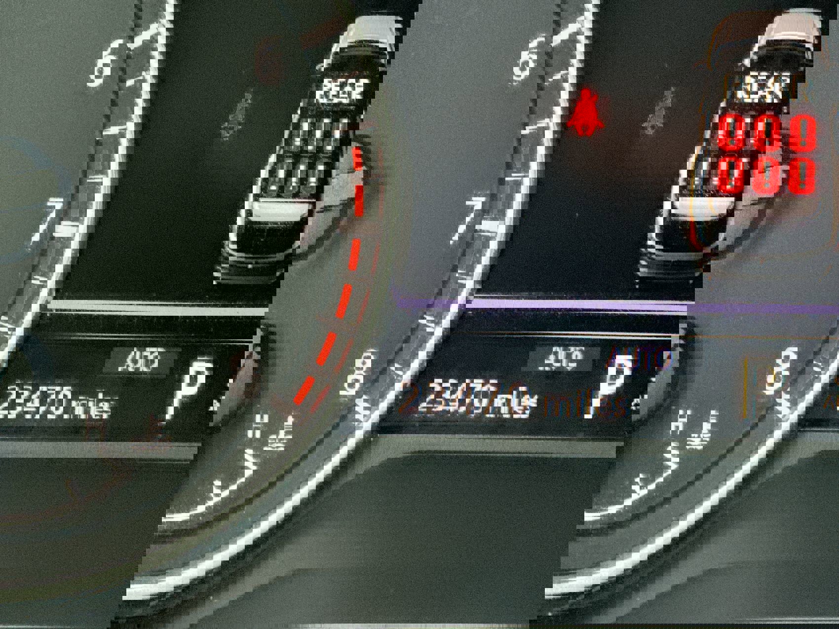 Used 2024 Nissan Pathfinder SV image 15