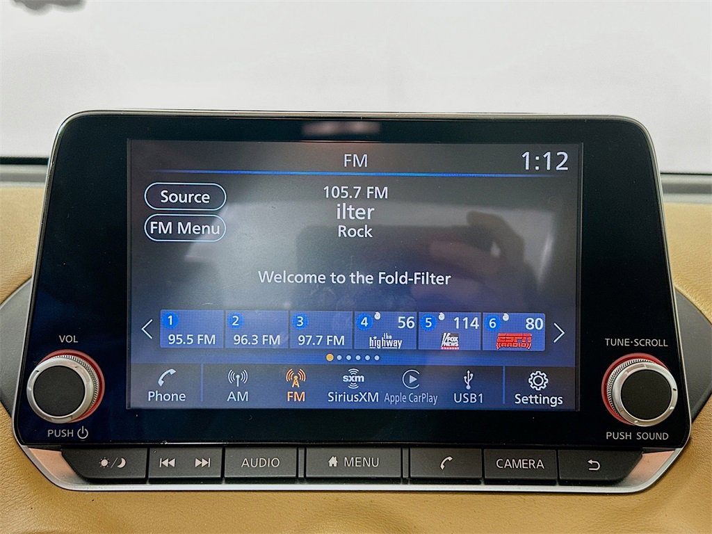 Used 2022 Nissan Sentra SV w/ SV Premium Package image 14