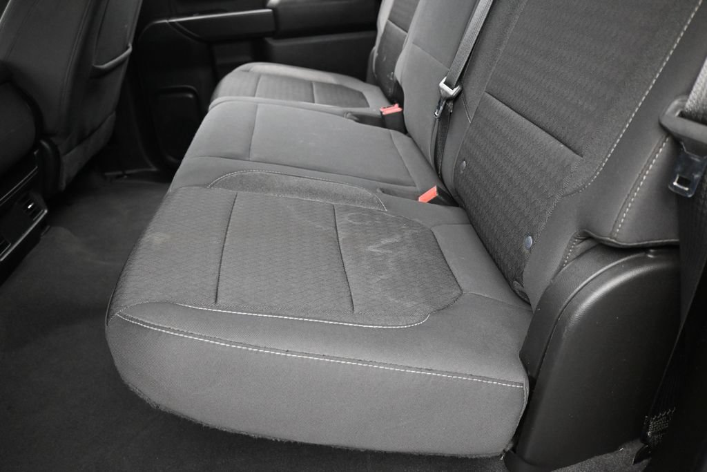 Used 2022 Chevrolet Silverado 1500 Custom w/ Safety Confidence Package AWD/4WD image 28