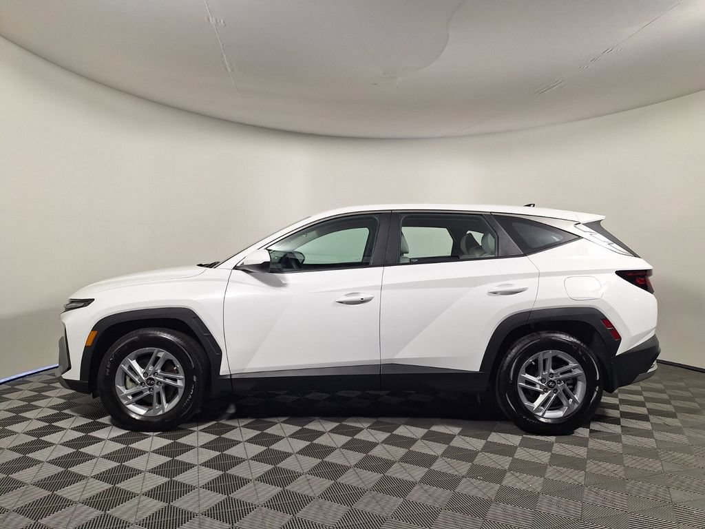 Used 2026 Hyundai Tucson SE FWD image 8