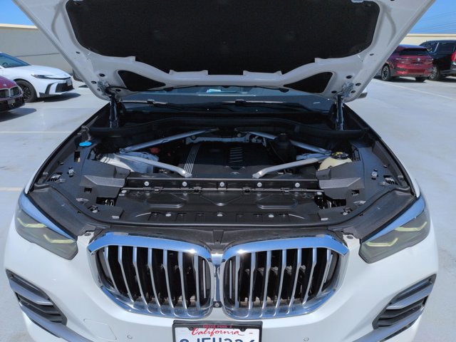 Used 2019 BMW X5 xDrive40i w/ Convenience Package AWD/4WD image 25