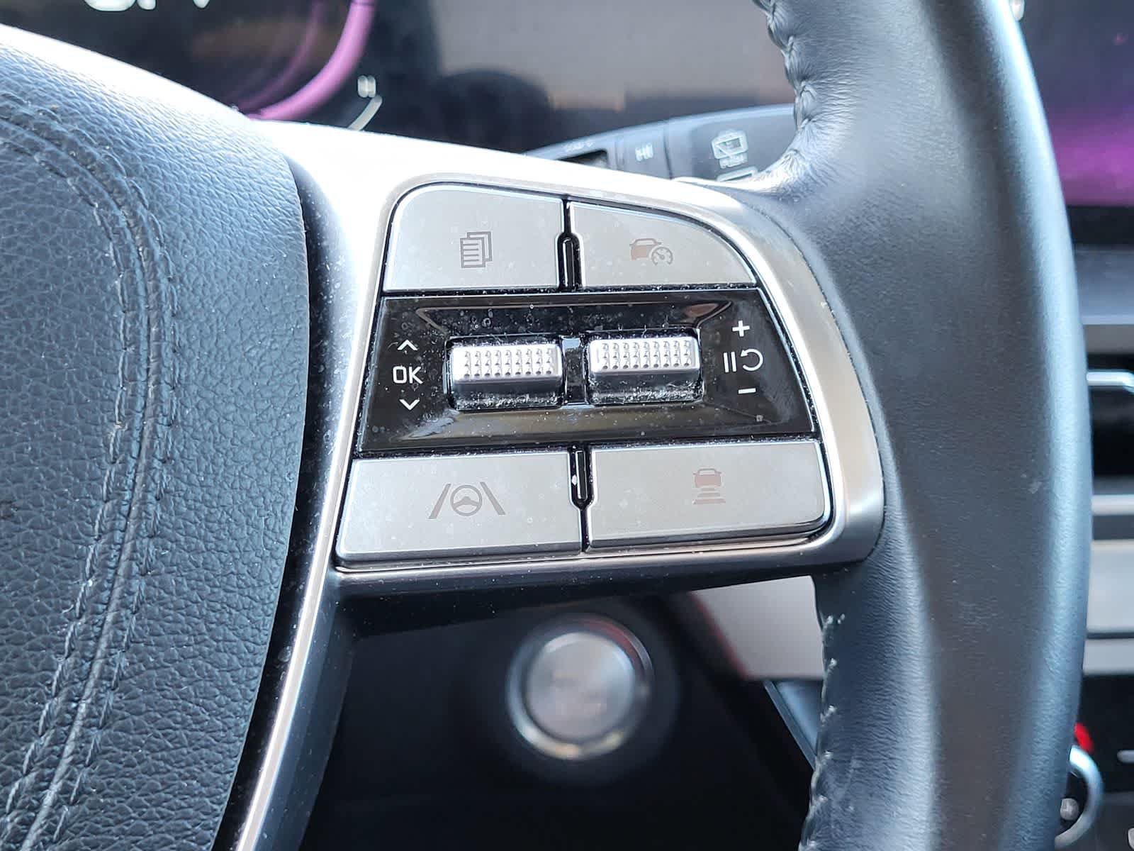 Used 2024 Kia Telluride S w/ S Sunroof Package FWD image 16