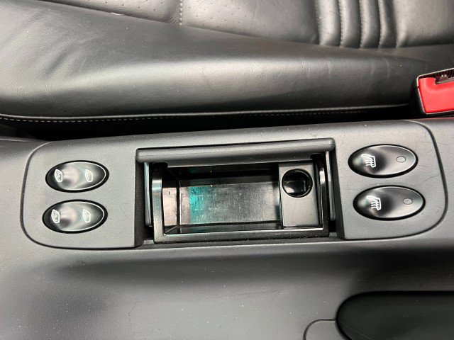 Used 2002 Porsche Boxster S image 27