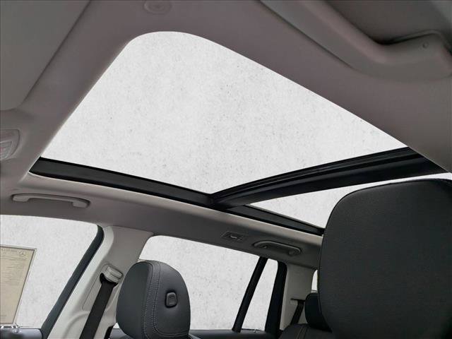 New 2026 Mercedes-Benz GLS 450 4MATIC image 16