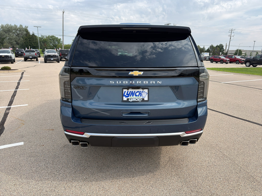 New 2026 Chevrolet Suburban High Country AWD/4WD image 4