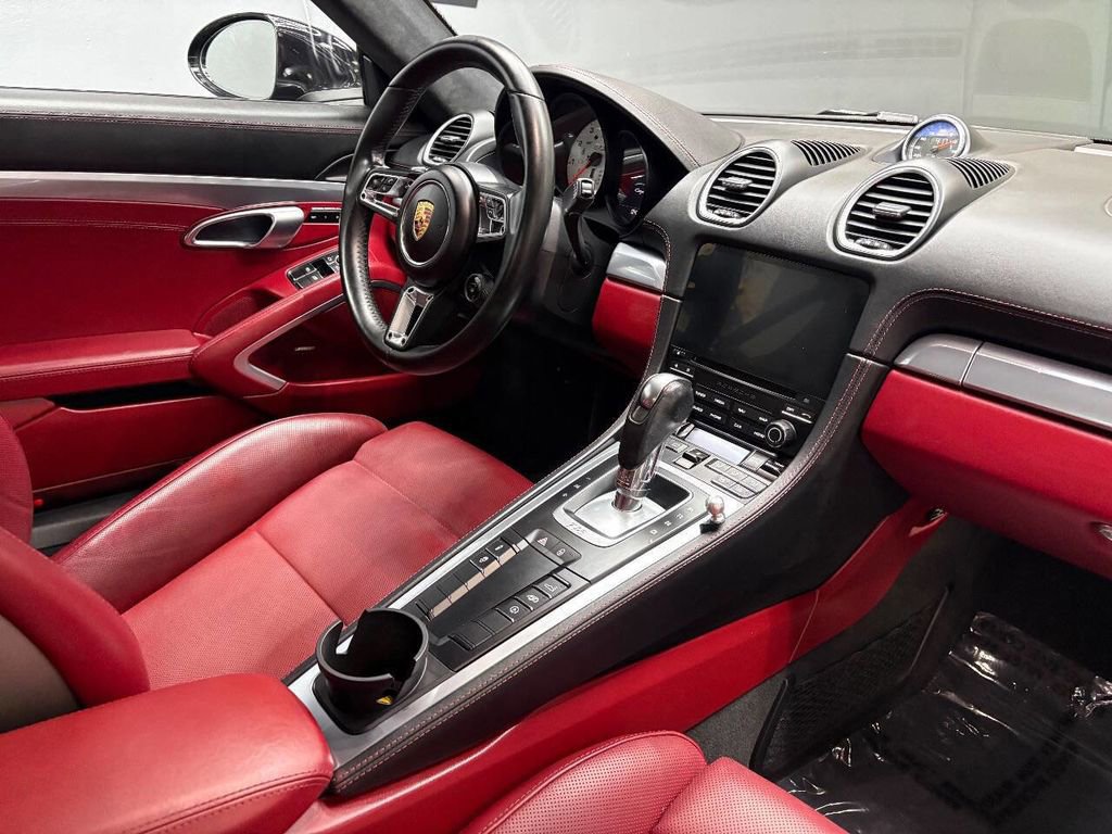 Used 2018 Porsche 718 Cayman GTS image 58