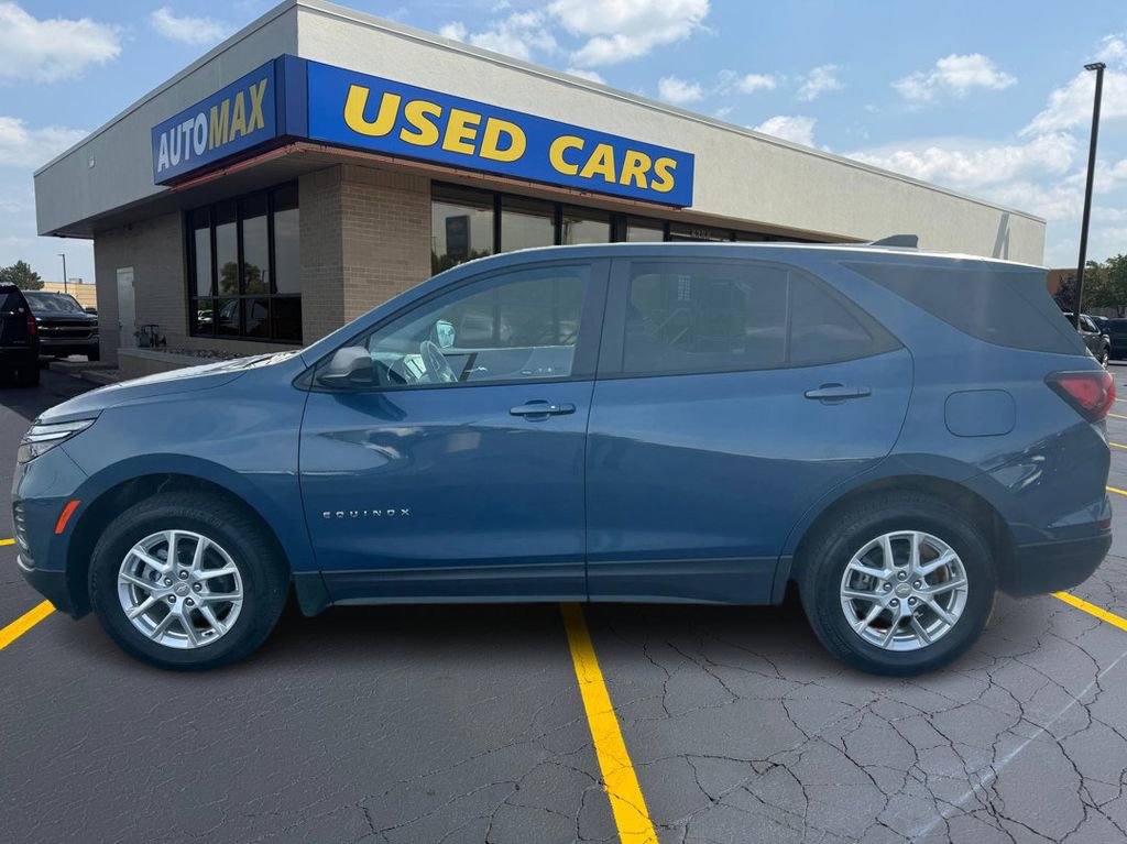 Used 2024 Chevrolet Equinox LS w/ LS Convenience Package AWD/4WD image 8